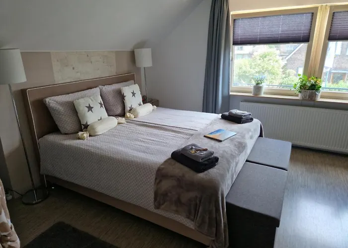 Ravelin Bed & Breakfast 4*