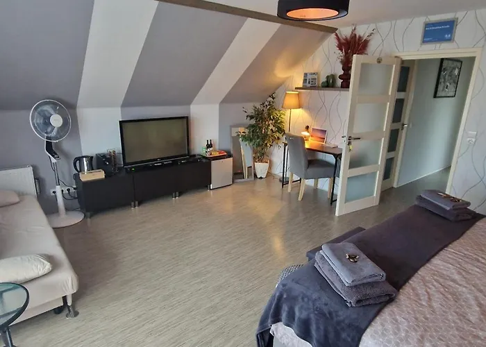 Bed & Breakfast Ravelin 4*